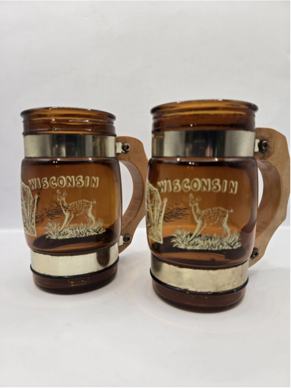 Vintage Set Of 2 Siesta Ware Amber Glass Wood Handle Mug WISCONSIN 4.5in